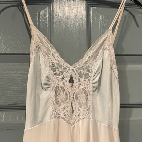 70s Olga powder blue nylon/lace nightgown, S, worn once, good condition